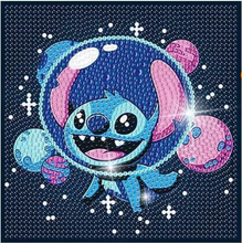 Carregar imagem no visualizador da galeria, Stitch 2025/1 (18cm x 18cm) - 100% Diamantes (Redondo) com Moldura - Pronta Entrega - Kit Completo
