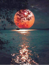Carregar imagem no visualizador da galeria, Lua Linda 4 - 100% Diamantes (Kit Completo)

