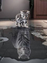 Carregar imagem no visualizador da galeria, Reflexo dos Animais 6 - 100% Diamantes (Kit Completo)
