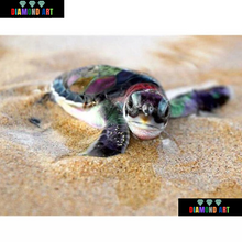 Carregar imagem no visualizador da galeria, Tartaruga na praia - 100% Diamantes (Kit Completo)
