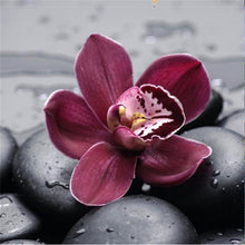 Carregar imagem no visualizador da galeria, Vaso de Flor 9 - 100% Diamantes (Kit Completo)
